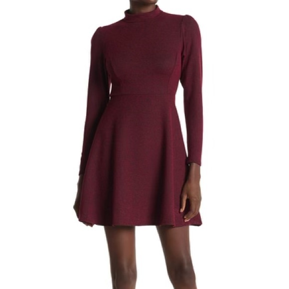 Velvet Torch Mock Neck Long Sleeve Skater burgundy - Picture 1 of 5